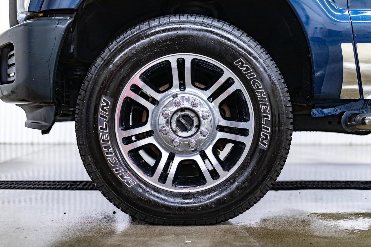 2014 Ford F-250 4x4 Crew Cab XL Longbox Diesel Red Deer AB