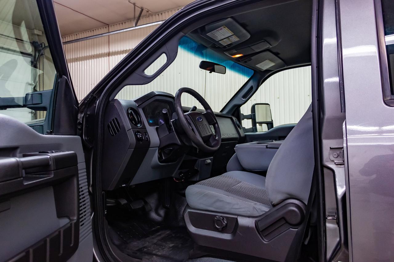 2014 Ford F-250 4x4 Crew Cab XL Longbox Diesel Red Deer AB