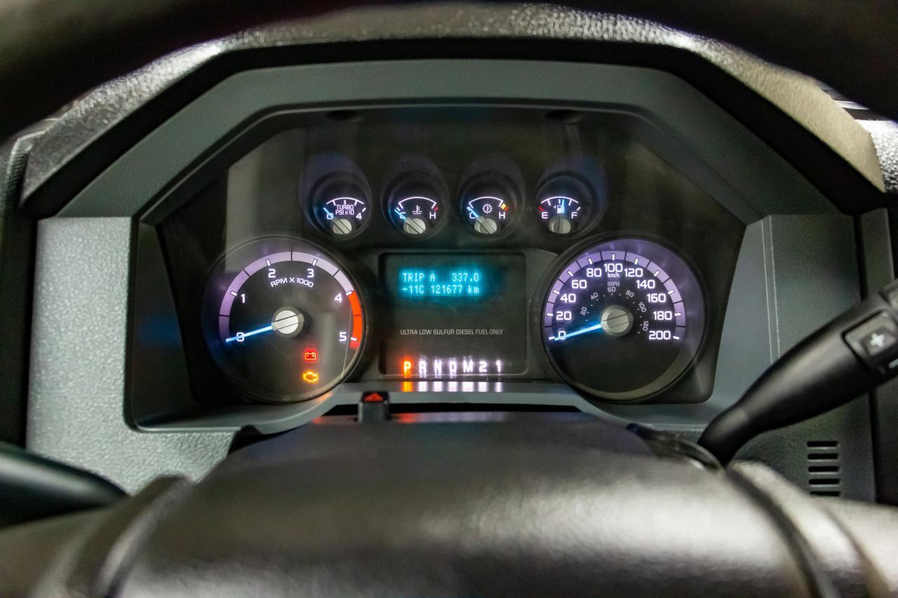 2014 Ford F-250 4x4 Crew Cab XL Longbox Diesel Red Deer AB