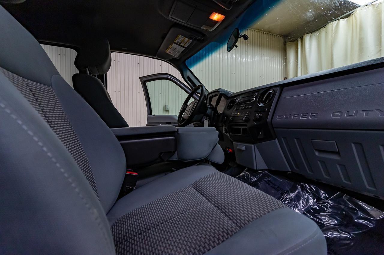 2014 Ford F-250 4x4 Crew Cab XL Longbox Diesel Red Deer AB