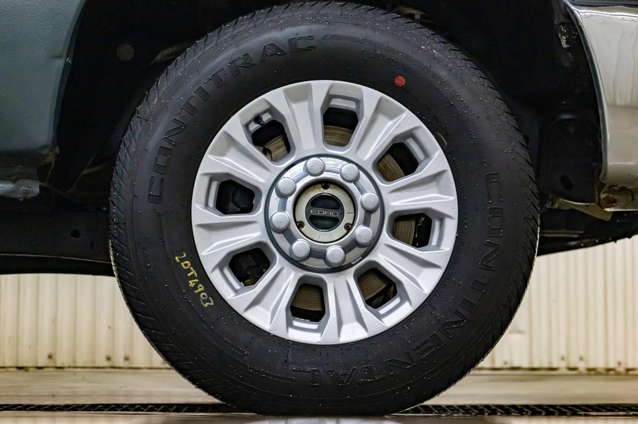 2014 Ford F-250 4x4 Crew Cab XL Longbox Diesel Red Deer AB