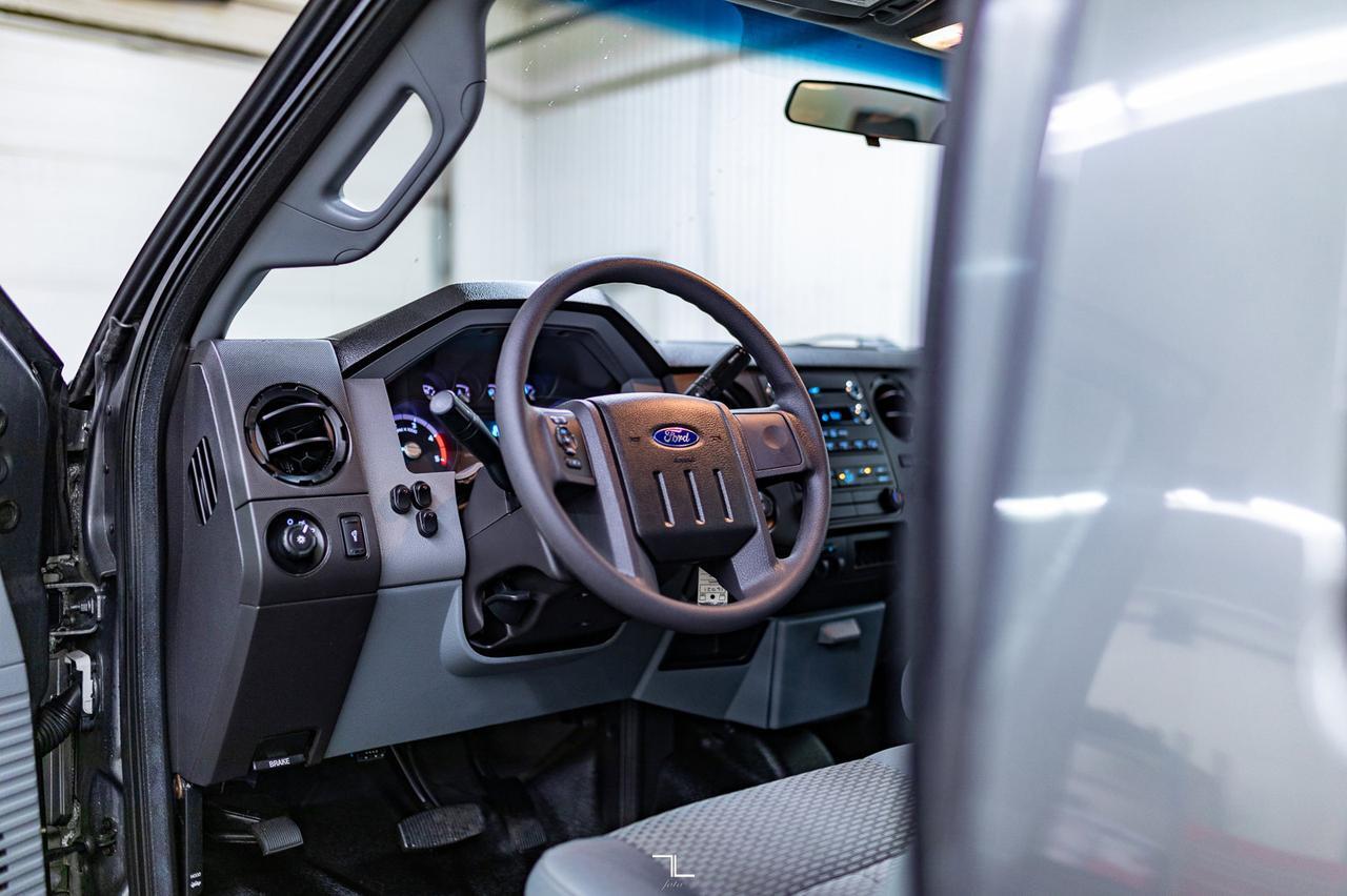 2014 Ford F-250 4x4 Crew Cab XL Longbox Diesel Red Deer AB