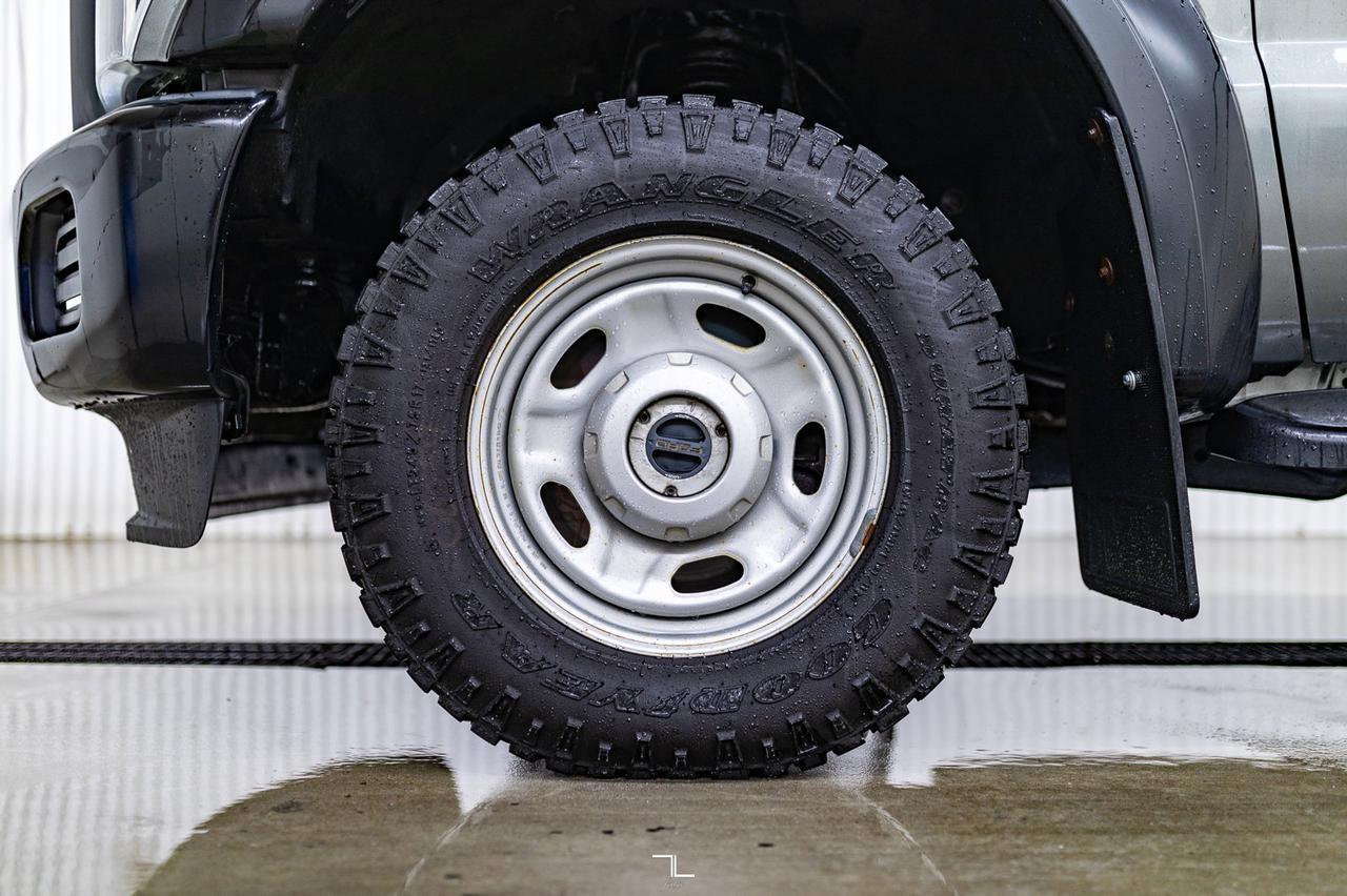 2014 Ford F-250 4x4 Crew Cab XL Longbox Diesel Red Deer AB