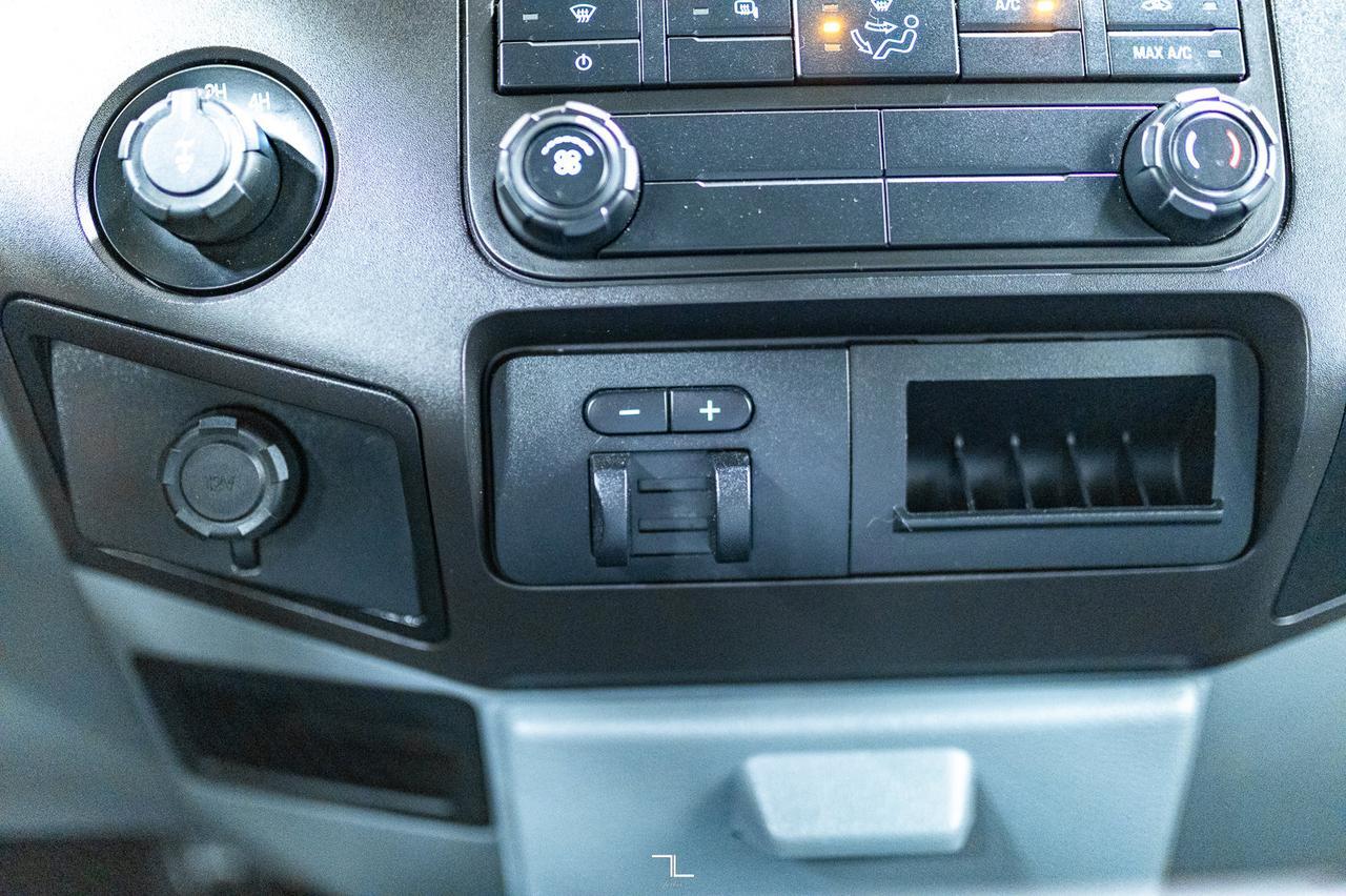 2014 Ford F-250 4x4 Crew Cab XL Longbox Diesel Red Deer AB