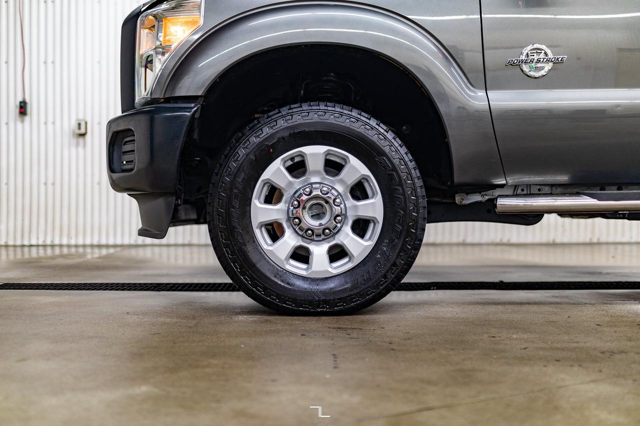 2014 Ford F-250 4x4 Crew Cab XL Longbox Diesel Red Deer AB