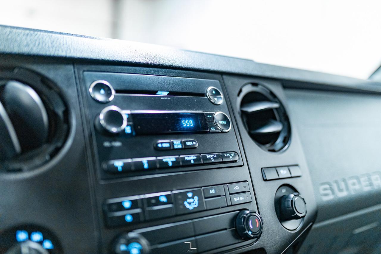 2014 Ford F-250 4x4 Crew Cab XL Longbox Diesel Red Deer AB