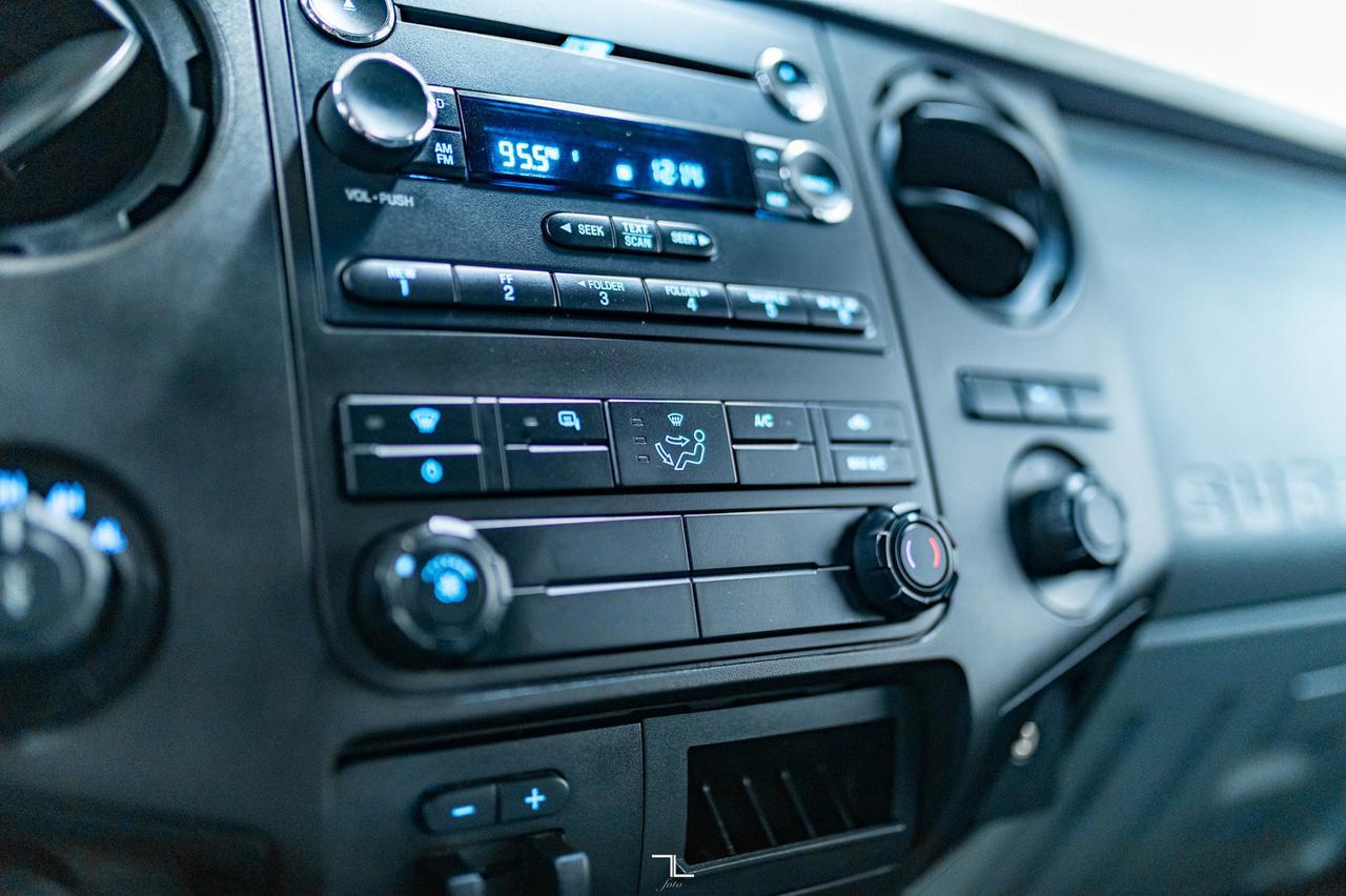 2014 Ford F-250 4x4 Crew Cab XL Longbox Diesel Winch Red Deer AB