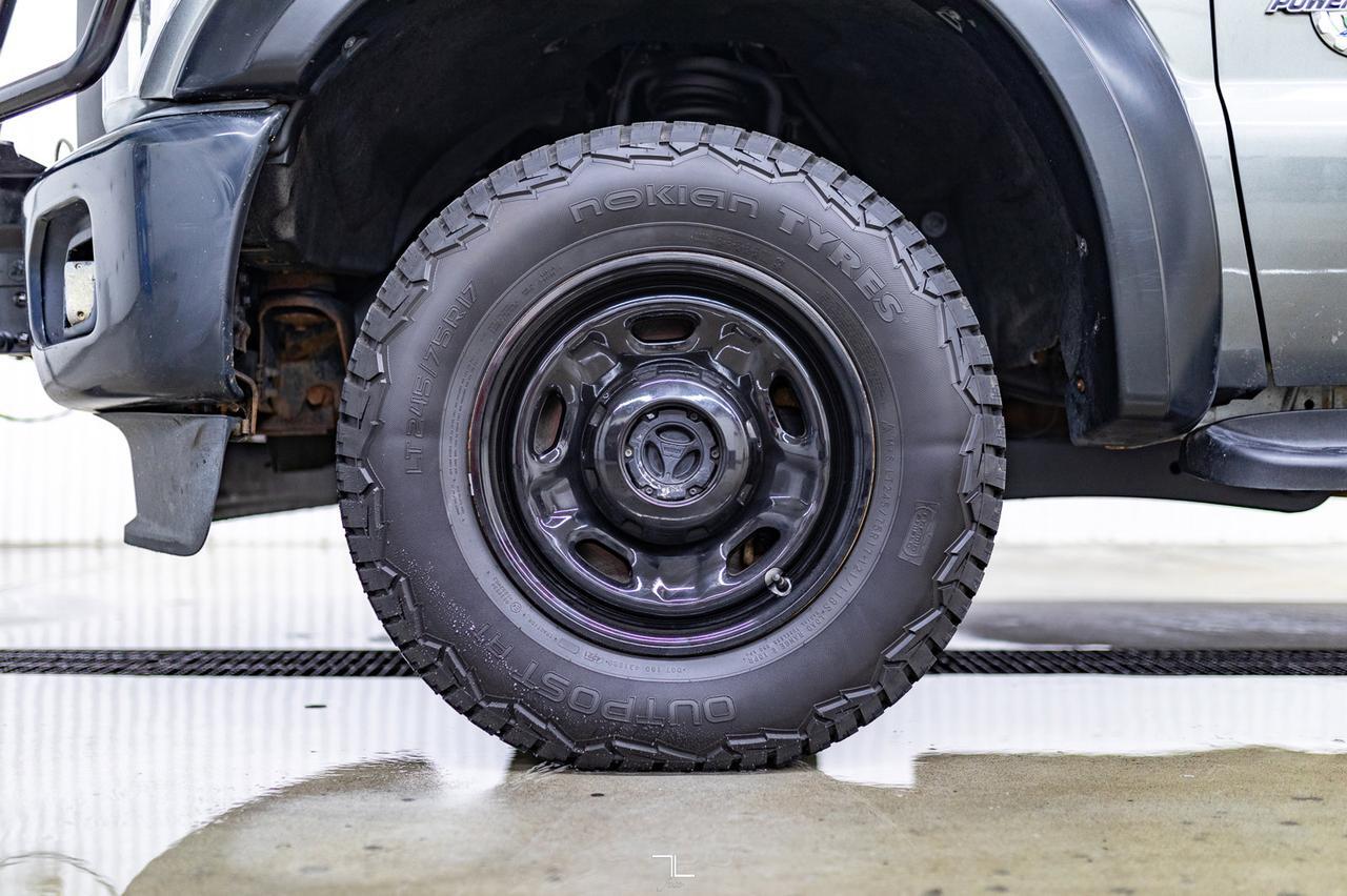 2014 Ford F-250 4x4 Crew Cab XL Longbox Diesel Winch Red Deer AB