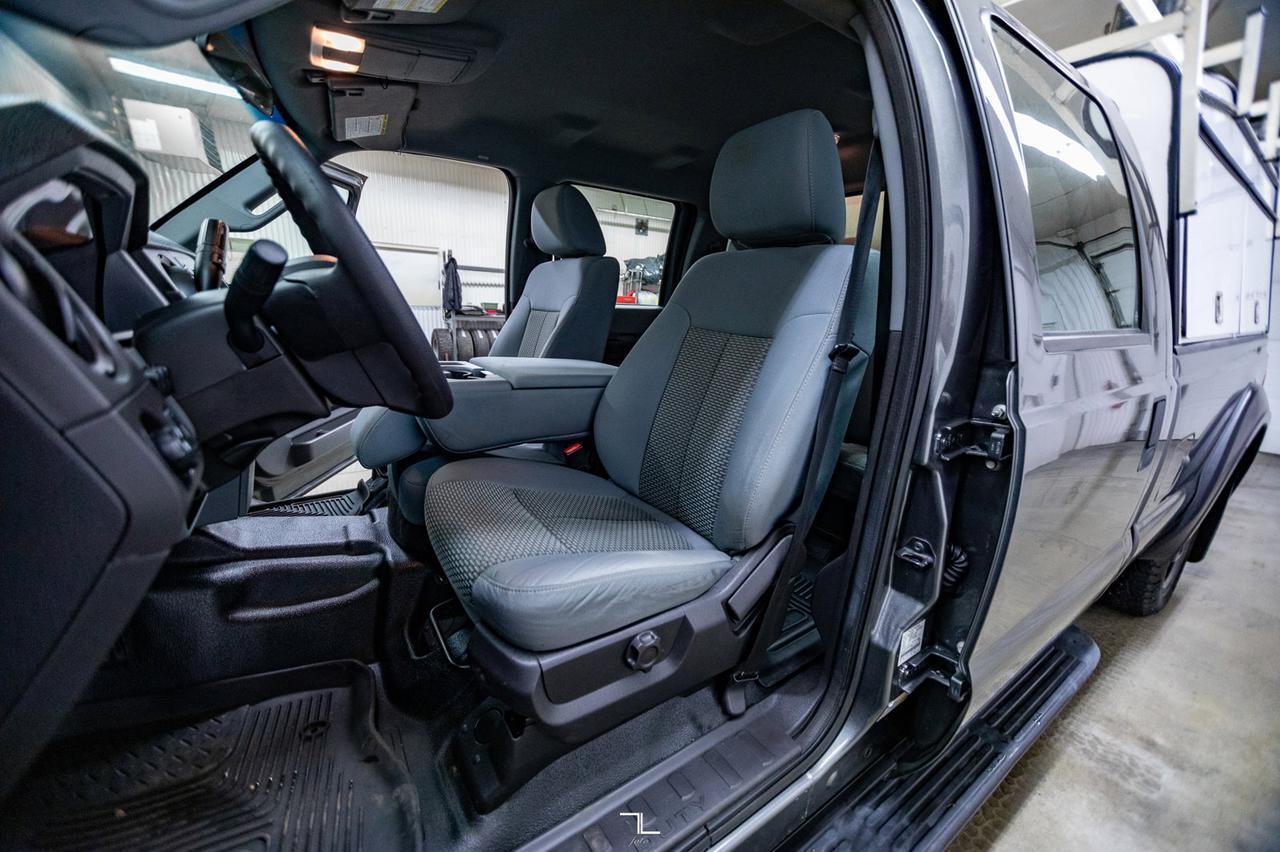 2014 Ford F-250 4x4 Crew Cab XL Longbox Diesel Winch Red Deer AB