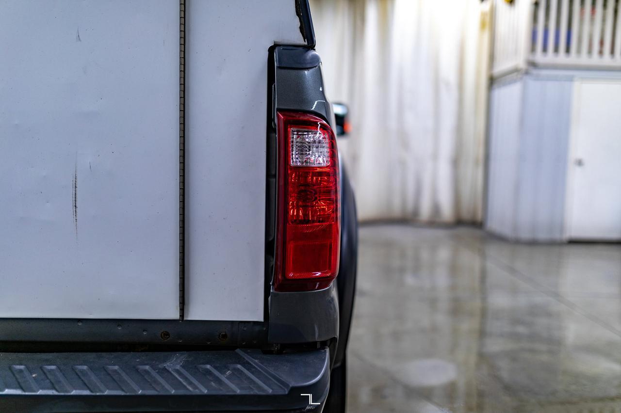 2014 Ford F-250 4x4 Crew Cab XL Longbox Diesel Winch Red Deer AB