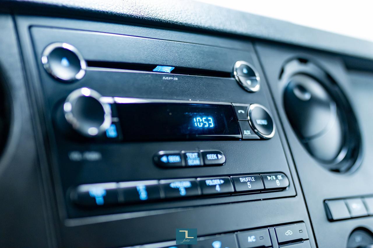 2014 Ford F-250 4x4 Crew Cab XLT Longbox Diesel Red Deer AB