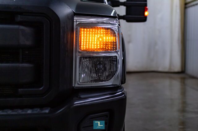 2014 Ford F-250 4x4 Crew Cab XLT Longbox Diesel Red Deer AB