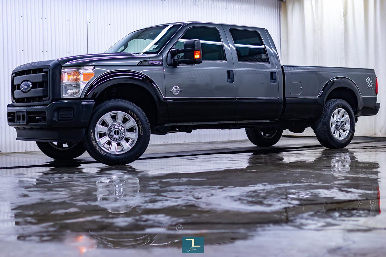 2014 Ford F-250 4x4 Crew Cab XLT Longbox Diesel Red Deer AB