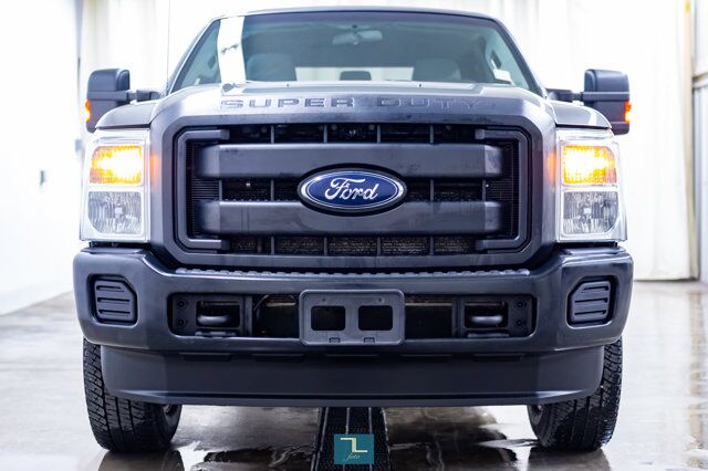 2014 Ford F-250 4x4 Crew Cab XLT Longbox Diesel Red Deer AB