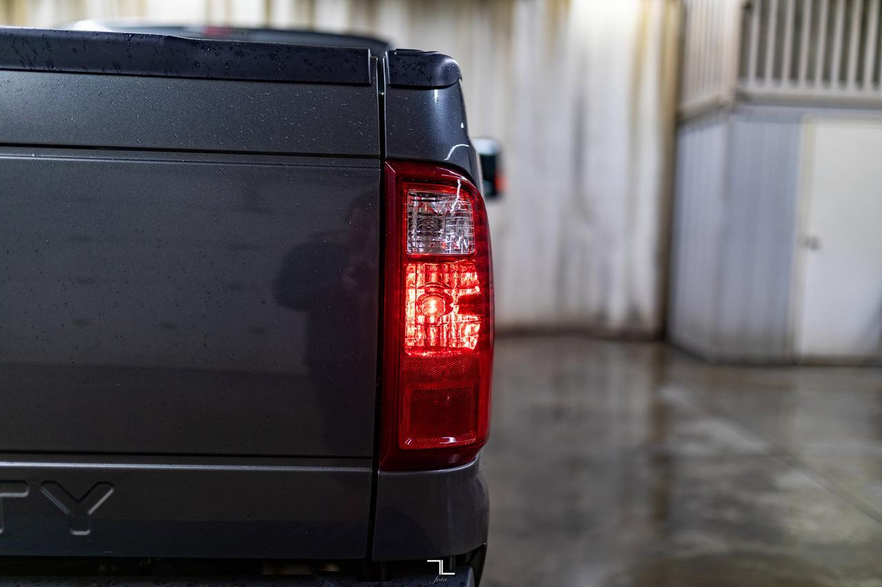 2014 Ford F-250 4x4 Reg Cab XL Longbox Diesel Red Deer AB