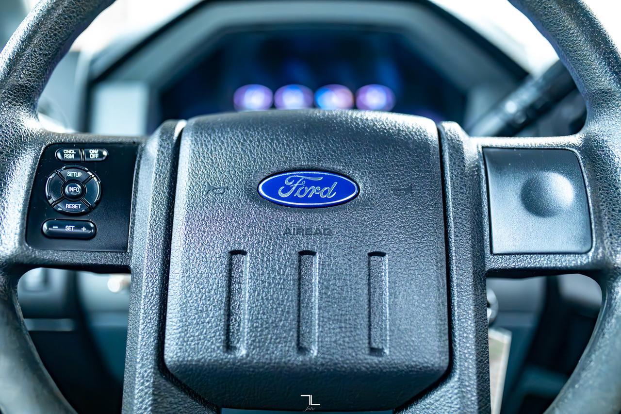 2014 Ford F-250 4x4 Reg Cab XL Longbox Red Deer AB