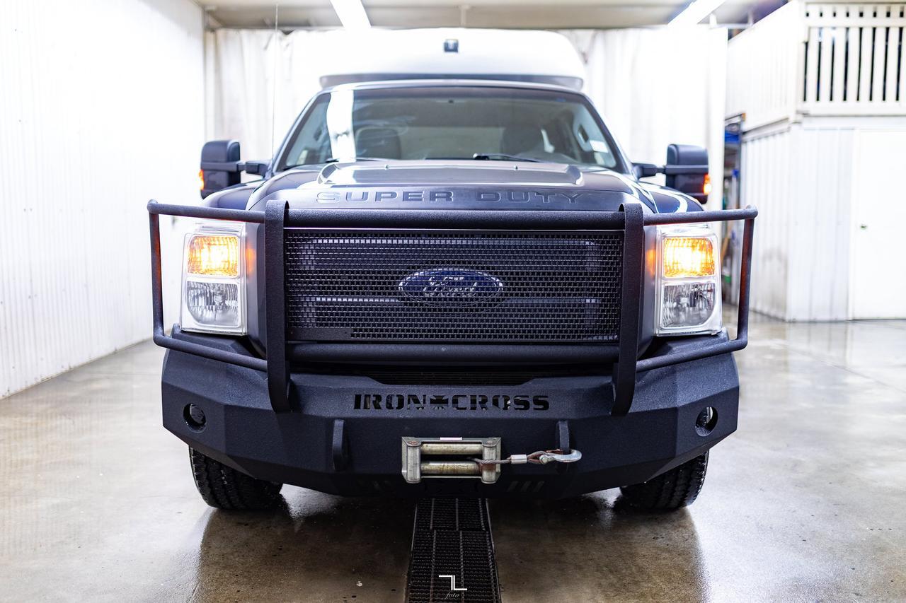 2014 Ford F-250 4x4 Super Cab XL Diesel Winch Topper Red Deer AB