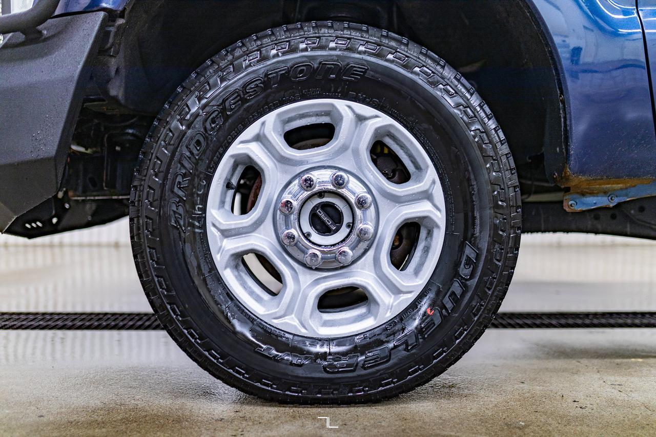 2014 Ford F-250 4x4 Super Cab XL Diesel Winch Topper Red Deer AB