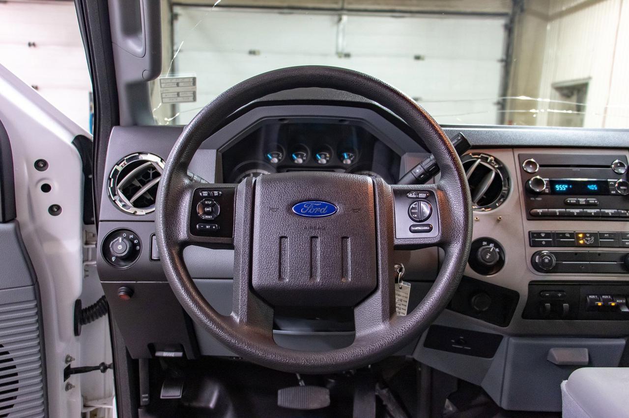 2014 Ford F-250 4x4 Super Cab XLT FX4 BCam Red Deer AB