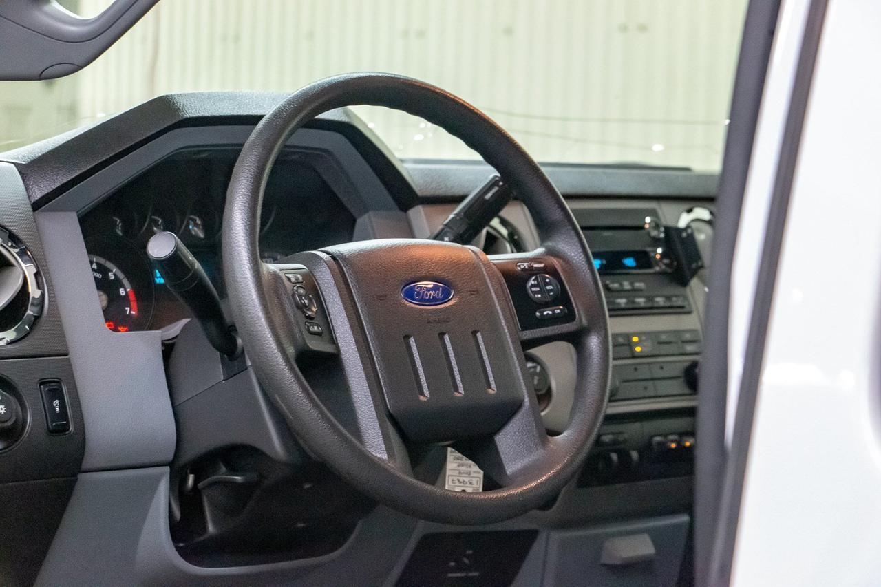 2014 Ford F-250 4x4 Super Cab XLT FX4 BCam Red Deer AB