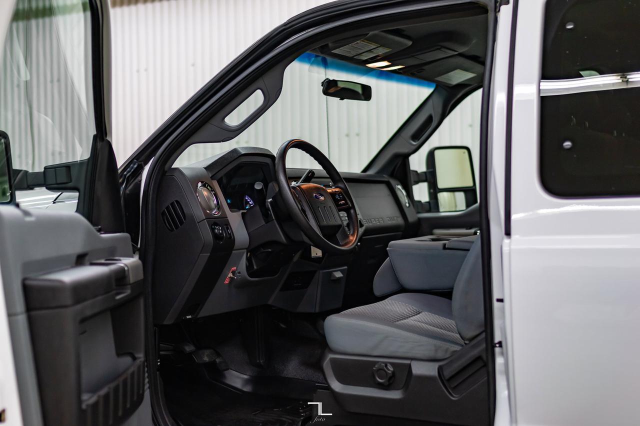 2014 Ford F-250 4x4 Super Cab XLT Longbox Diesel Red Deer AB