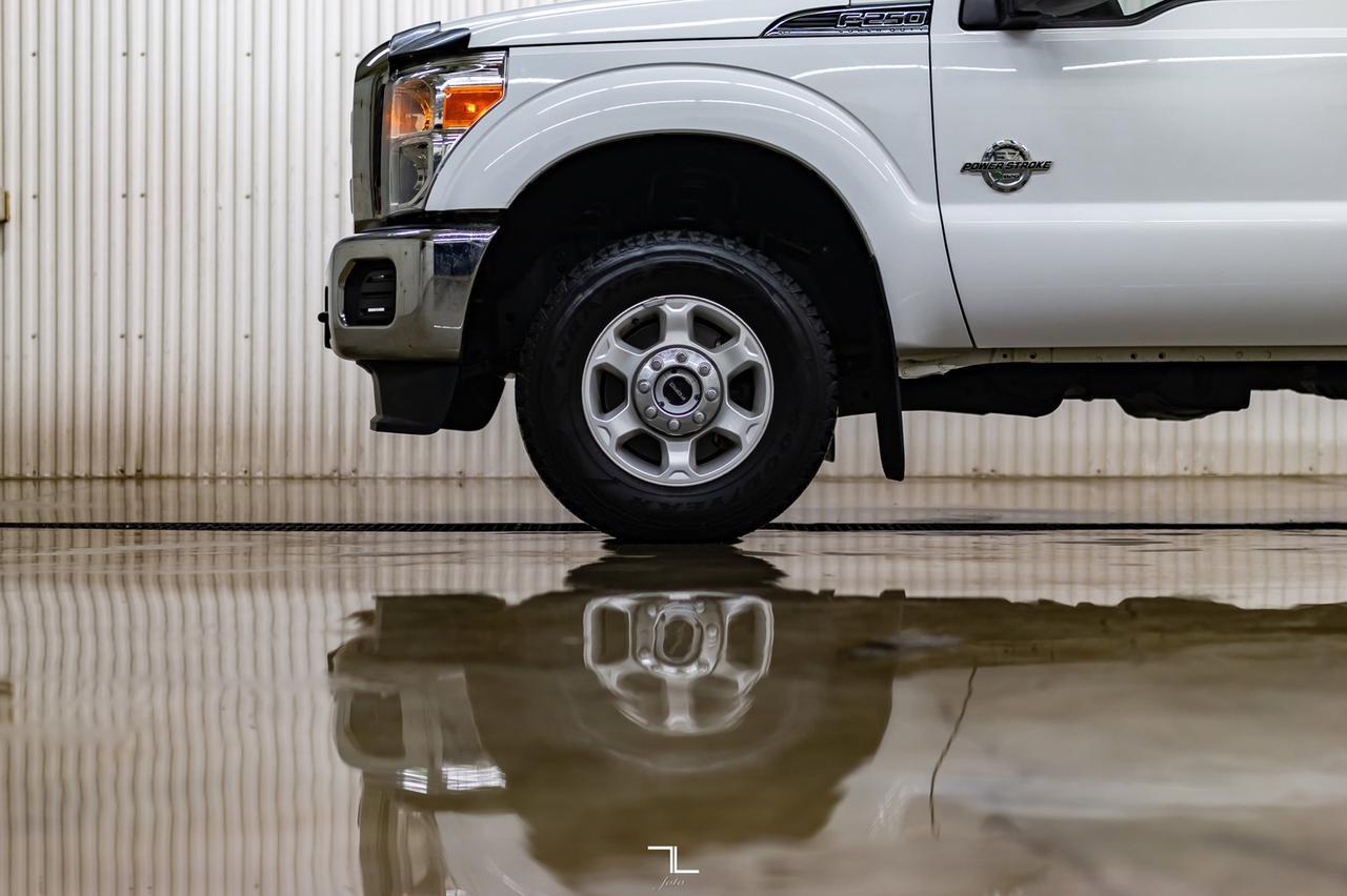 2014 Ford F-250 4x4 Super Cab XLT Longbox Diesel Red Deer AB