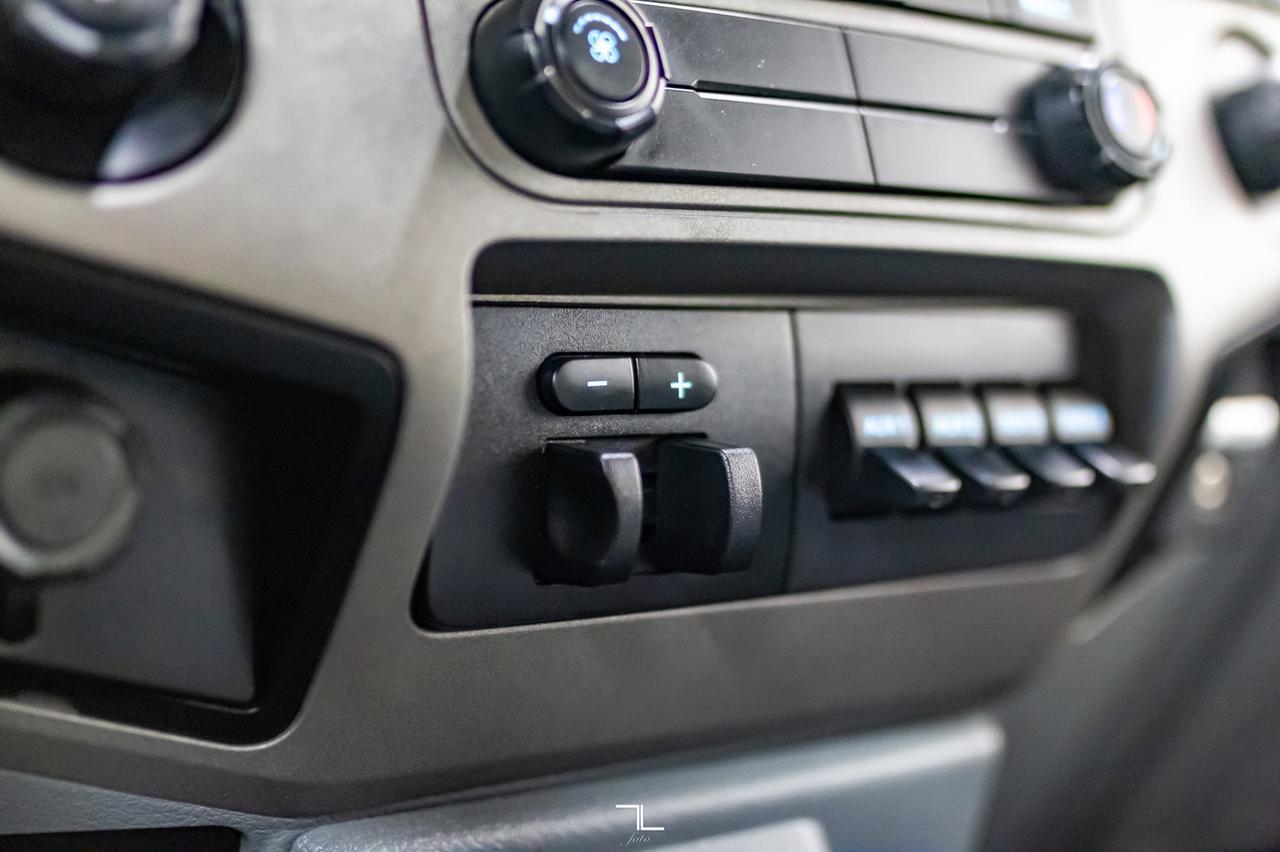 2014 Ford F-250 4x4 Super Cab XLT Longbox Diesel Red Deer AB