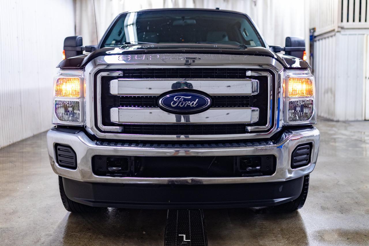 2014 Ford F-250 4x4 Super Cab XLT Longbox PSeat Topper Red Deer AB