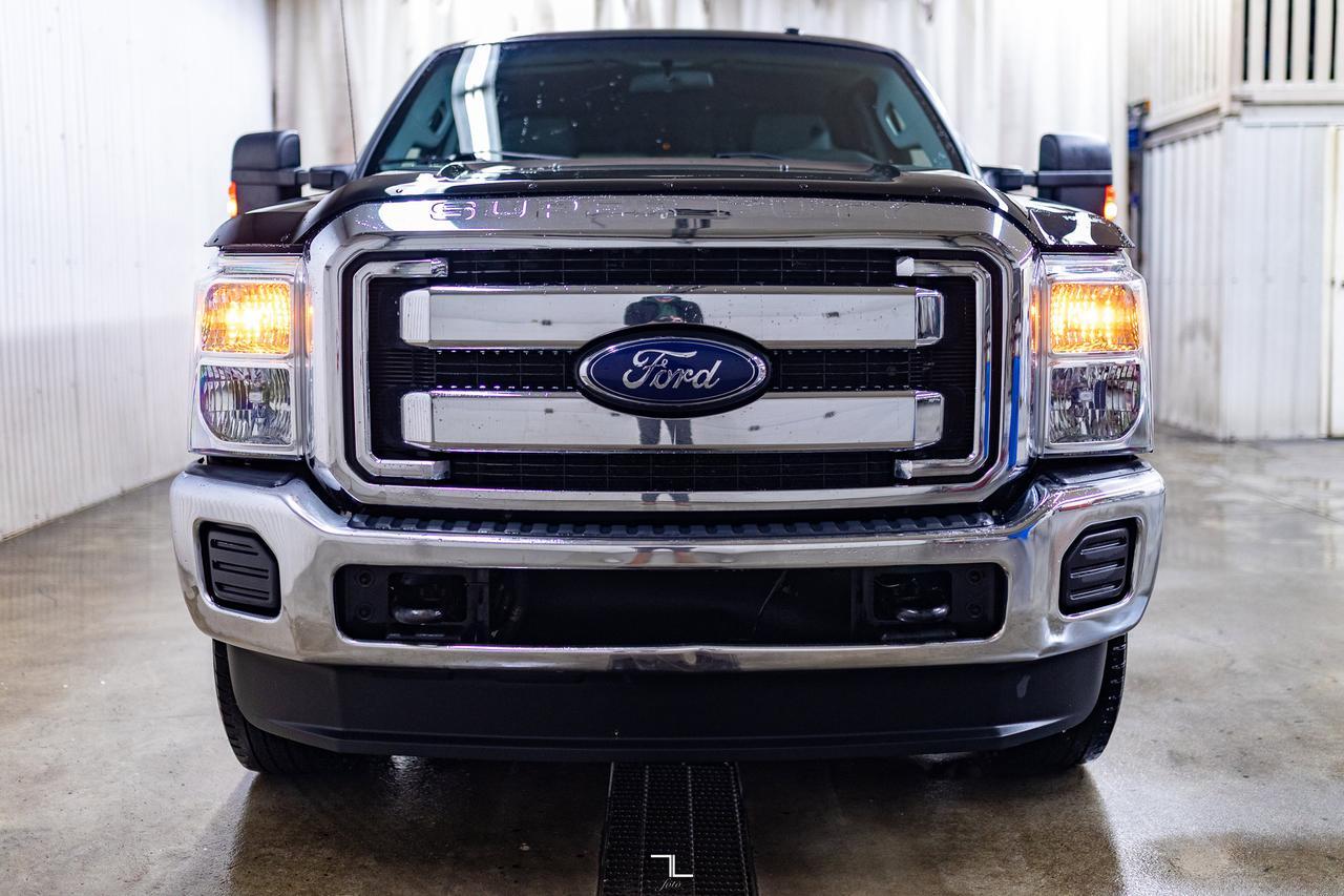 2014 Ford F-250 4x4 Super Cab XLT Longbox PSeat Topper Red Deer AB