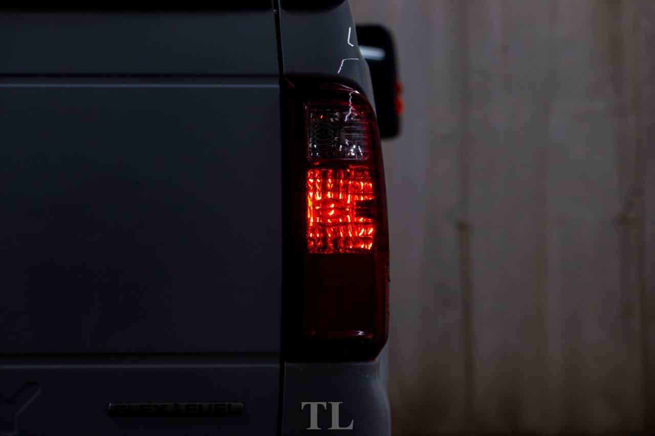 2014 Ford F-250 4x4 Super Cab XLT Western Edition Longbox Red Deer AB