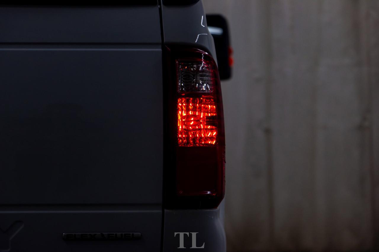 2014 Ford F-250 4x4 Super Cab XLT Western Edition Longbox Red Deer AB