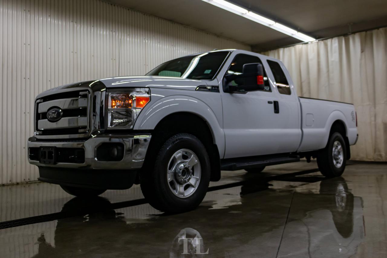 2014 Ford F-250 4x4 Super Cab XLT Western Edition Longbox Red Deer AB