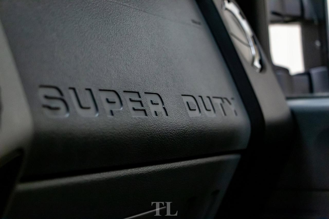 2014 Ford F-250 4x4 Super Cab XLT Western Edition Longbox Red Deer AB