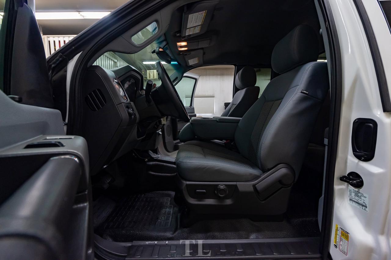 2014 Ford F-250 4x4 Super Cab XLT Western Edition Longbox Red Deer AB