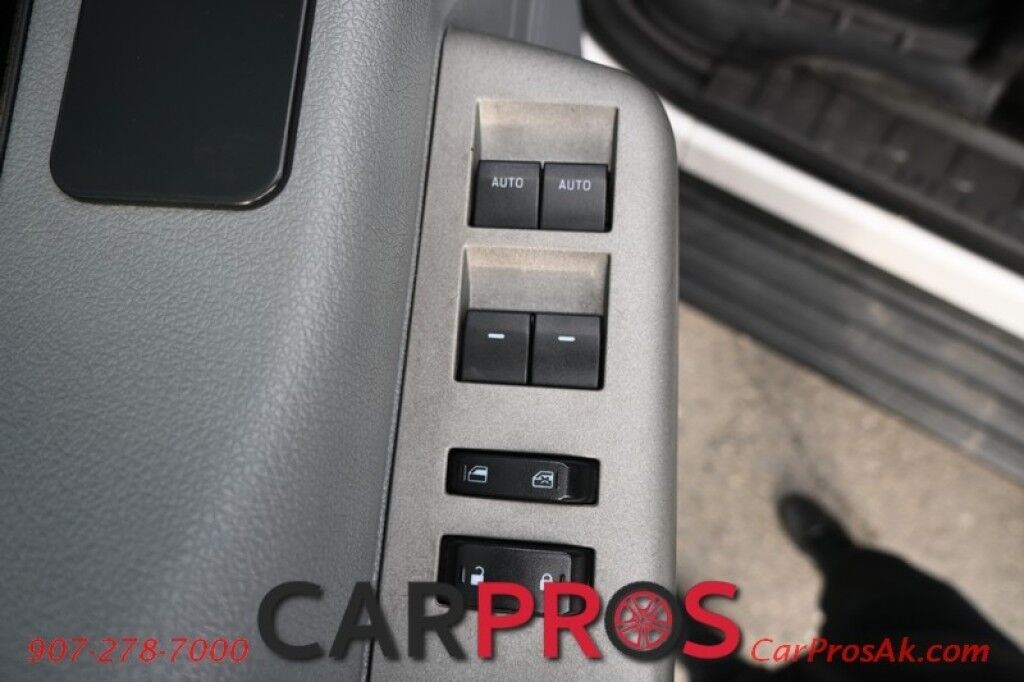 2014 Ford F-250 XLT - 6.2L V8 - 4X4 - Crew Cab - Value Pkg - Power Windows & Locks - Block Heater - Rearview Camera - Back Up Sensors - Tow Package Anchorage AK