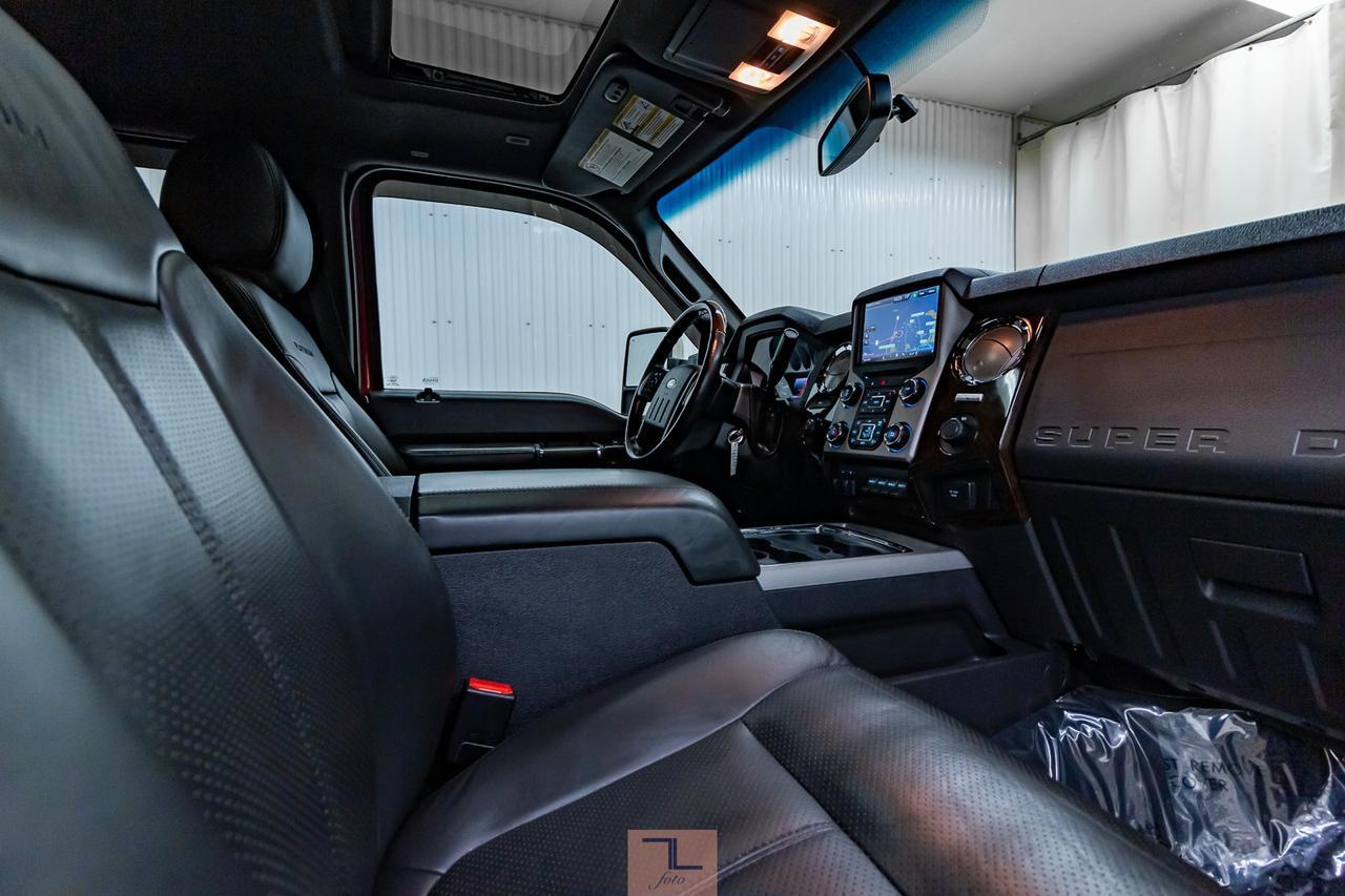 2014 Ford F-350 4x4 Crew Cab Platinum Diesel Leather Roof Nav Red Deer AB