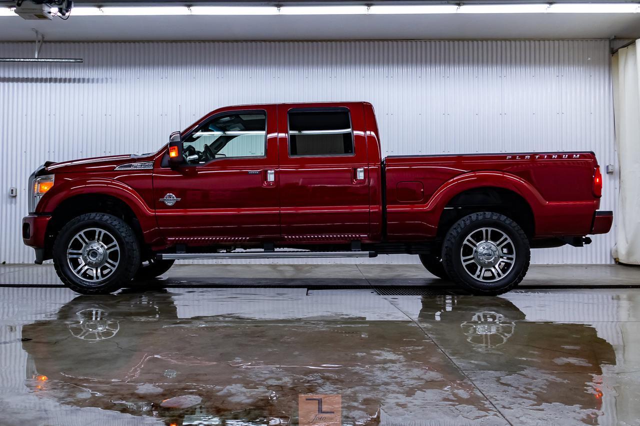 2014 Ford F-350 4x4 Crew Cab Platinum Diesel Leather Roof Nav Red Deer AB