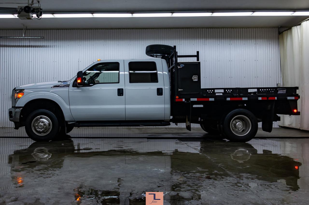 2014 Ford F-350 4x4 Crew Cab XLT Deck Red Deer AB