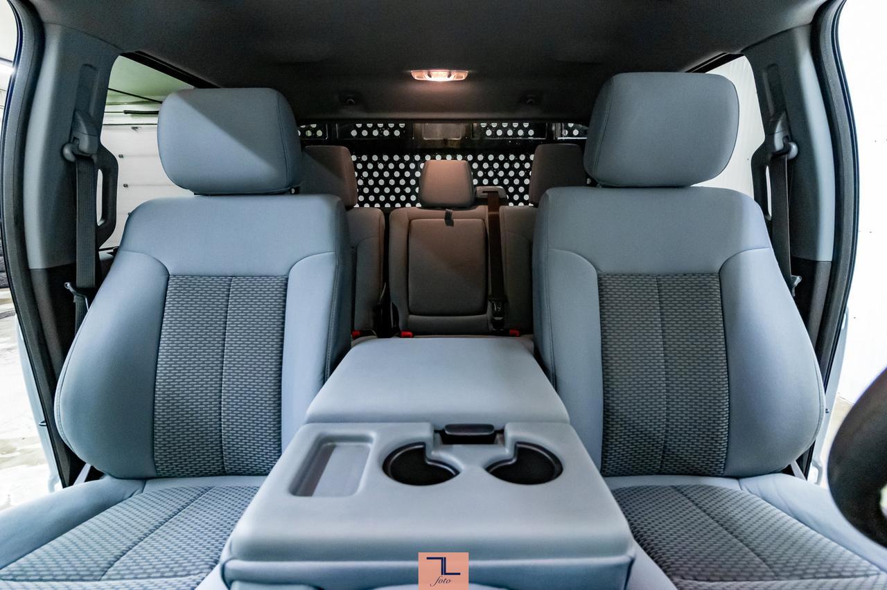 2014 Ford F-350 4x4 Crew Cab XLT Deck Red Deer AB