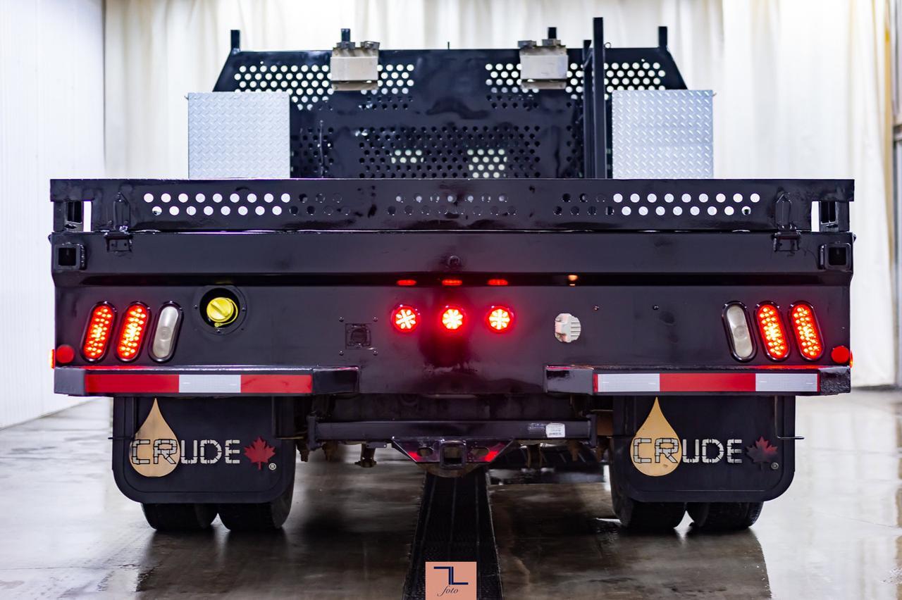 2014 Ford F-350 4x4 Crew Cab XLT Deck Red Deer AB