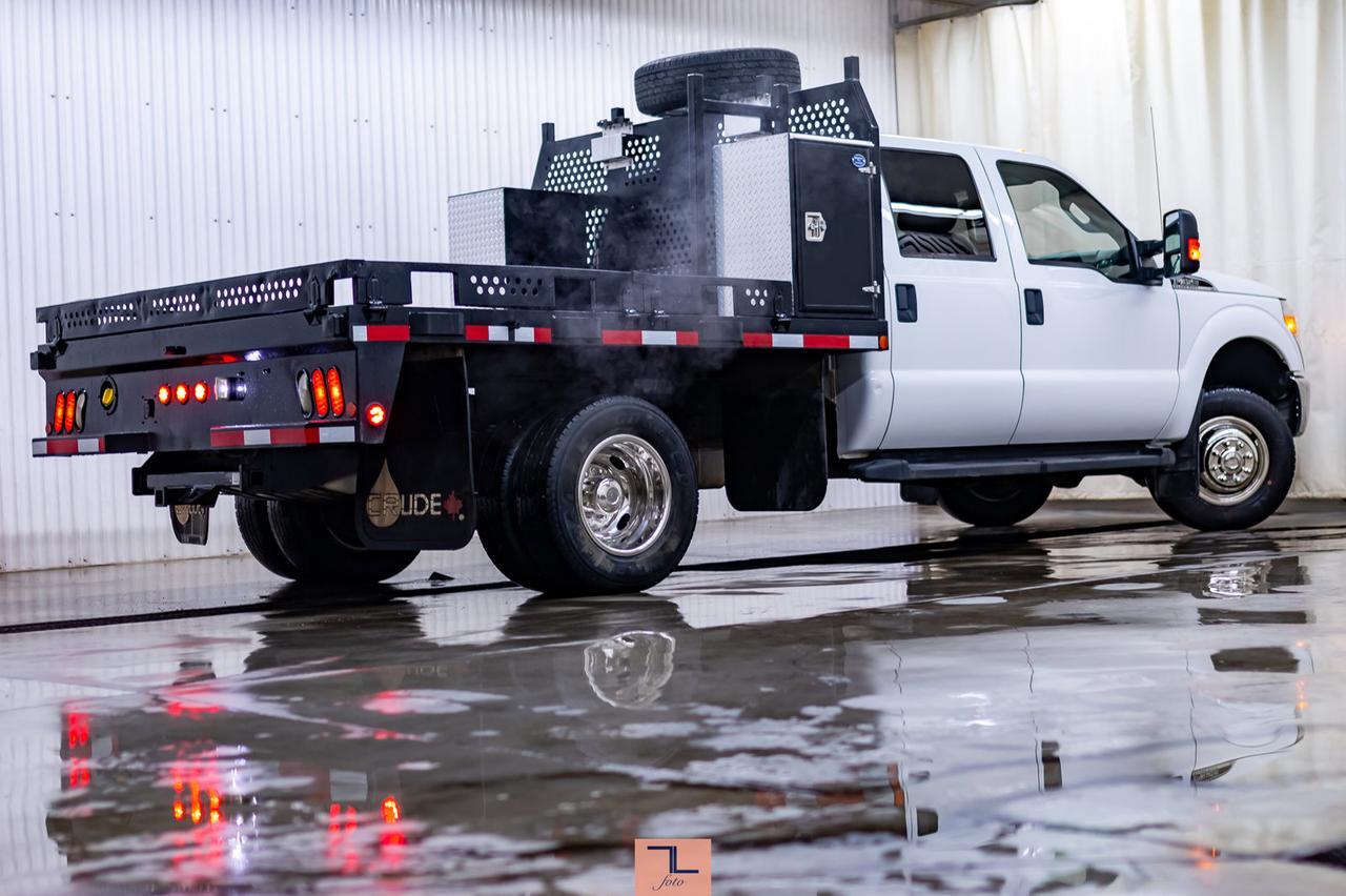 2014 Ford F-350 4x4 Crew Cab XLT Deck Red Deer AB