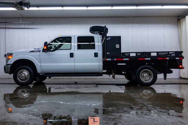 2014 Ford F-350 4x4 Crew Cab XLT Deck Red Deer AB