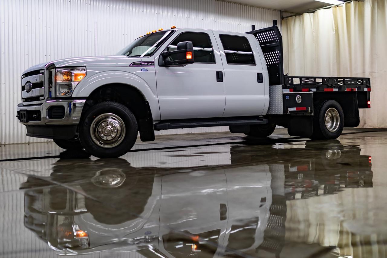 2014 Ford F-350 4x4 Crew Cab XLT Dually Deck Red Deer AB