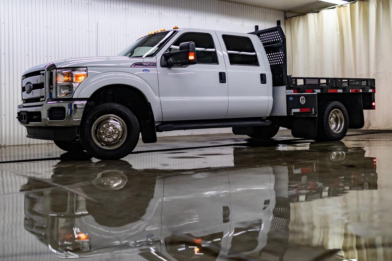 2014 Ford F-350 4x4 Crew Cab XLT Dually Deck Red Deer AB