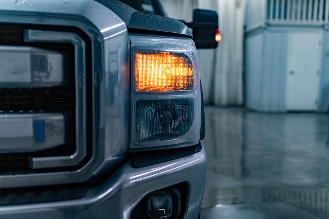 2014 Ford F-350 4x4 Crew Cab XLT Longbox Diesel BCam Red Deer AB