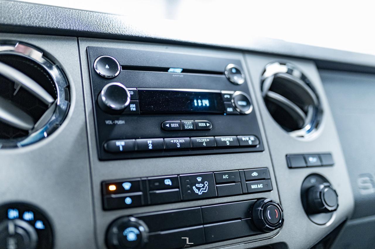 2014 Ford F-350 4x4 Crew Cab XLT Longbox Diesel BCam Red Deer AB