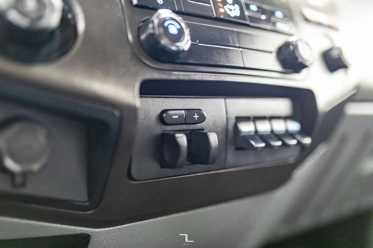 2014 Ford F-350 4x4 Reg Cab XL Longbox Red Deer AB