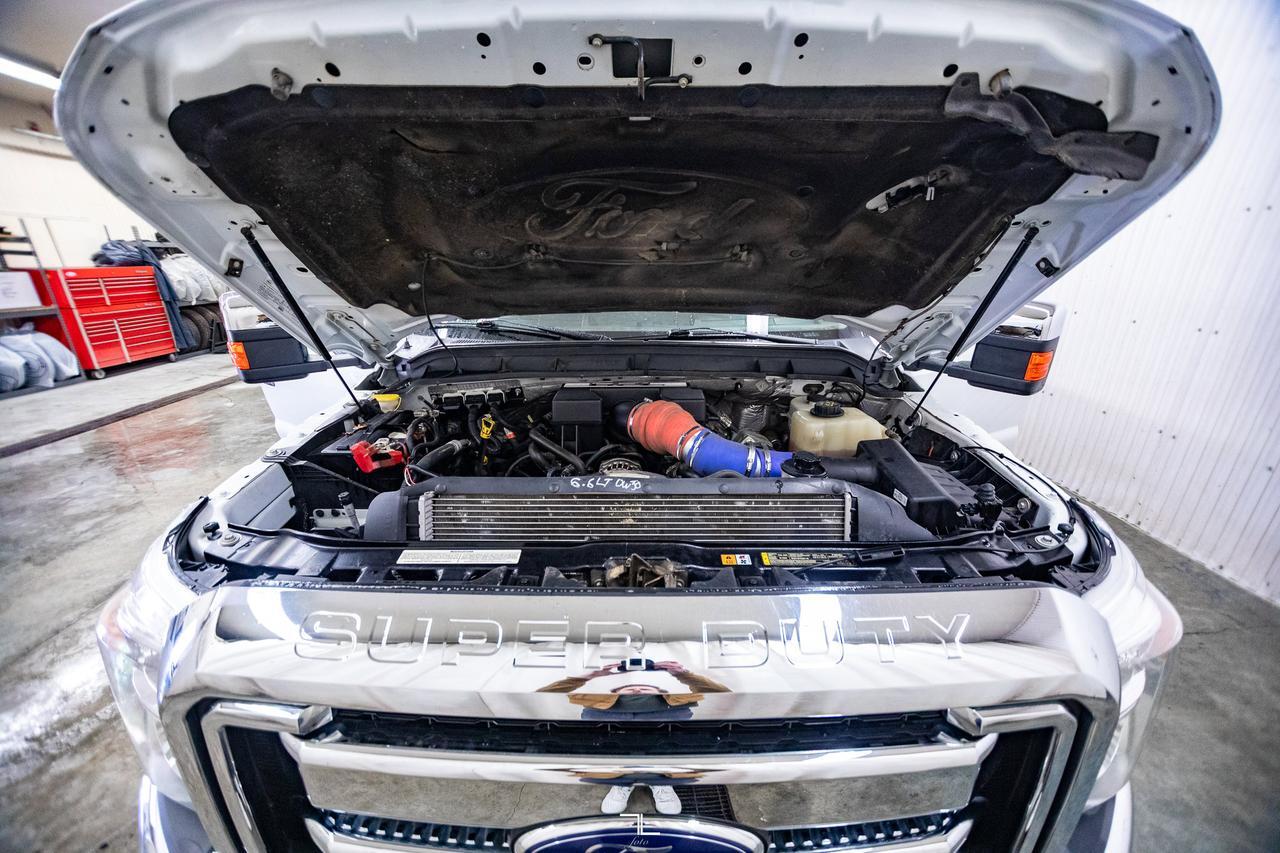 2014 Ford F-350 4x4 Reg Cab XLT Dually Dump Box Red Deer AB