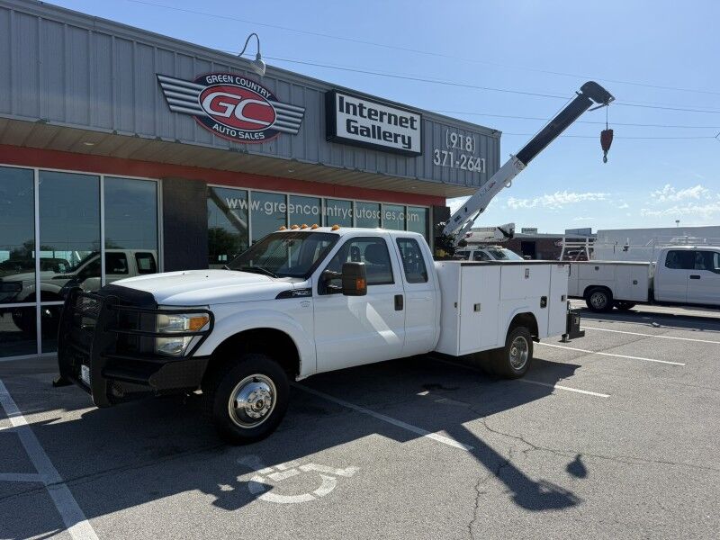 2014 Ford F-350 DRW 4x4 Utility w/ Crane XL Collinsville OK
