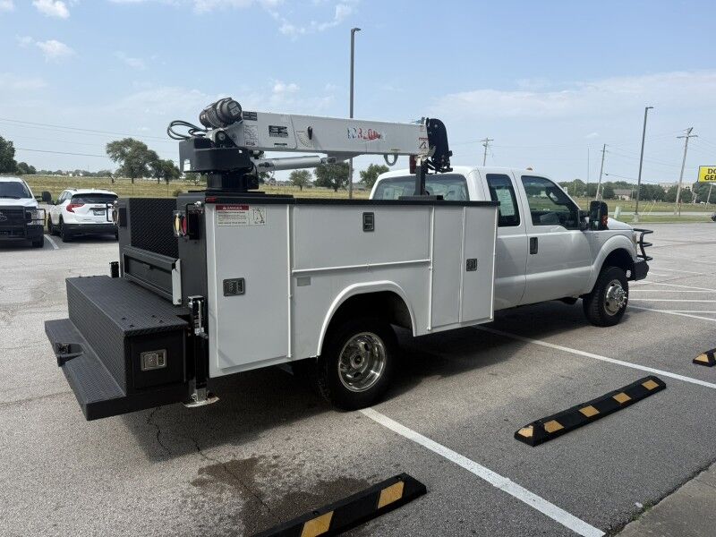 2014 Ford F-350 DRW 4x4 Utility w/ Crane XL Collinsville OK